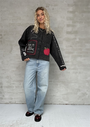 Back To School Embroidered jakke Almond Black Stella Nova 